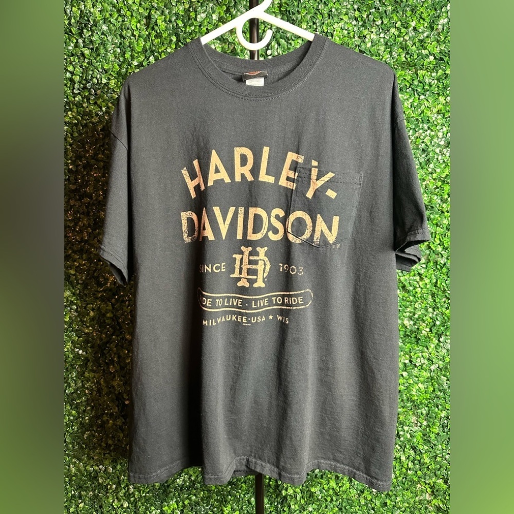 Harley Davidson Florence Kentucky Men’s XL Black Short Sleeve Pocket shirt